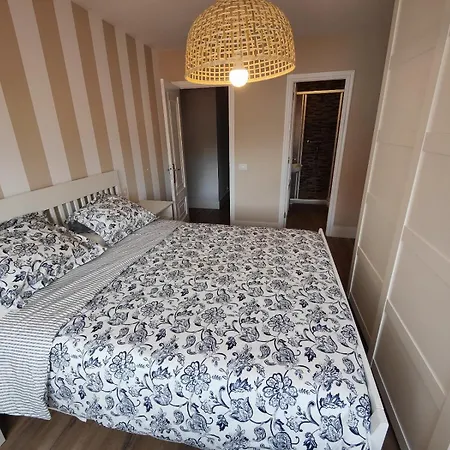 Amplio Piso Familiar Muy Centrico Apartment